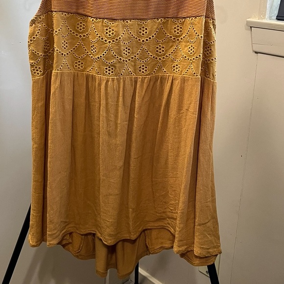 Cute sleeveless Artesia blouse - Picture 2 of 4